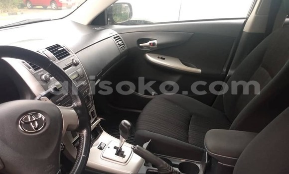 Acheter Occasion Voiture Toyota Corolla Noir à Kigali, Rwanda Acheter Occasion Voiture Toyota Corolla Noir à Kigali, Rwanda