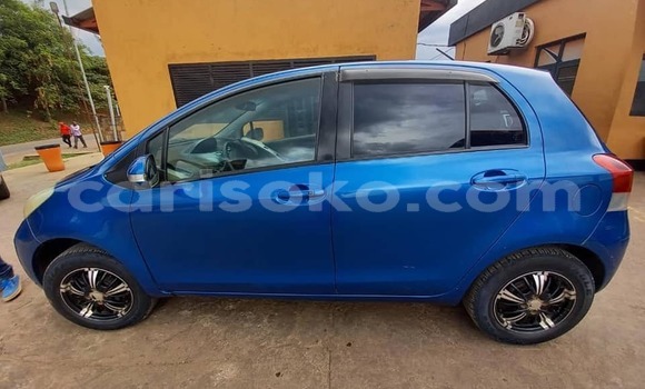 Sayi Na hannu Toyota Vitz Bleu Mota in Kigali a Rwanda Sayi Na hannu Toyota Vitz Bleu Mota in Kigali a Rwanda