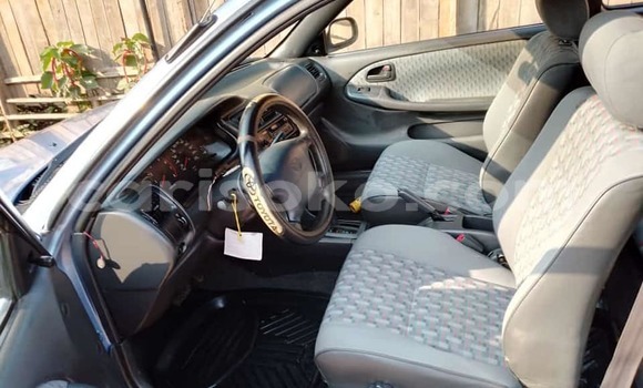 Sayi Na hannu Toyota Corolla Bleu Mota in Kigali a Rwanda Sayi Na hannu Toyota Corolla Bleu Mota in Kigali a Rwanda