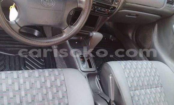 Sayi Na hannu Toyota Corolla Bleu Mota in Kigali a Rwanda Sayi Na hannu Toyota Corolla Bleu Mota in Kigali a Rwanda