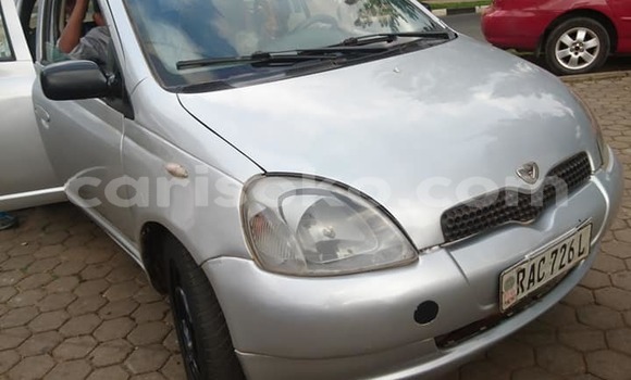 Sayi Na hannu Toyota Vitz Gris Mota in Kigali a Rwanda Sayi Na hannu Toyota Vitz Gris Mota in Kigali a Rwanda
