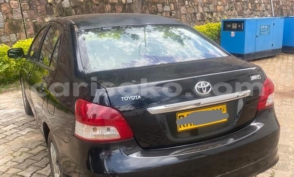 Sayi Na hannu Toyota Yaris Noir Mota in Kigali a Rwanda Sayi Na hannu Toyota Yaris Noir Mota in Kigali a Rwanda