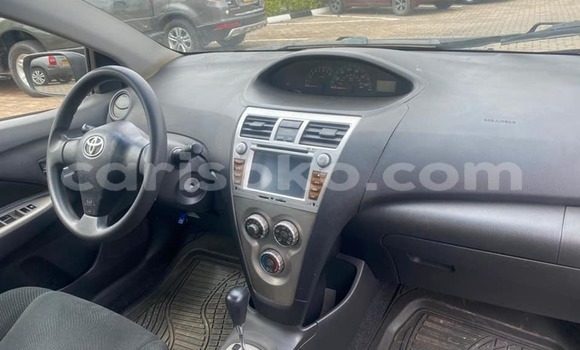 Sayi Na hannu Toyota Yaris Noir Mota in Kigali a Rwanda Sayi Na hannu Toyota Yaris Noir Mota in Kigali a Rwanda