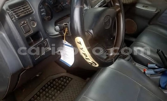 Acheter Occasion Voiture Toyota RAV4 Gris à Kigali, Rwanda Acheter Occasion Voiture Toyota RAV4 Gris à Kigali, Rwanda