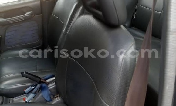 Acheter Occasion Voiture Toyota RAV4 Gris à Kigali, Rwanda Acheter Occasion Voiture Toyota RAV4 Gris à Kigali, Rwanda