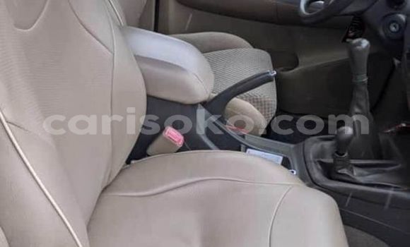 Sayi Na hannu Toyota Fortuner Marron Mota in Kigali a Rwanda Sayi Na hannu Toyota Fortuner Marron Mota in Kigali a Rwanda