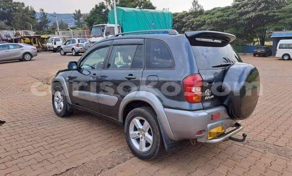 Sayi Na hannu Toyota RAV4 Noir Mota in Kigali a Rwanda Sayi Na hannu Toyota RAV4 Noir Mota in Kigali a Rwanda