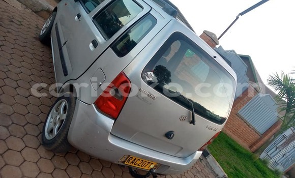Sayi Na hannu Suzuki Wagon Gris Mota in Kigali a Rwanda Sayi Na hannu Suzuki Wagon Gris Mota in Kigali a Rwanda