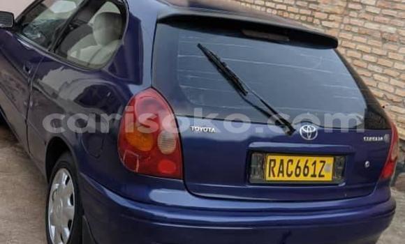Sayi Na hannu Toyota Corolla Bleu Mota in Kigali a Rwanda Sayi Na hannu Toyota Corolla Bleu Mota in Kigali a Rwanda