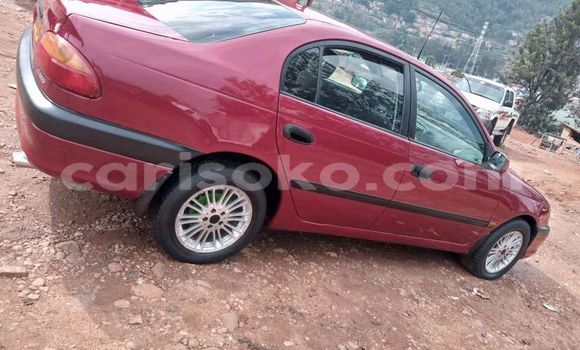 Acheter Occasion Voiture Toyota Avensis Rouge à Kigali, Rwanda Acheter Occasion Voiture Toyota Avensis Rouge à Kigali, Rwanda