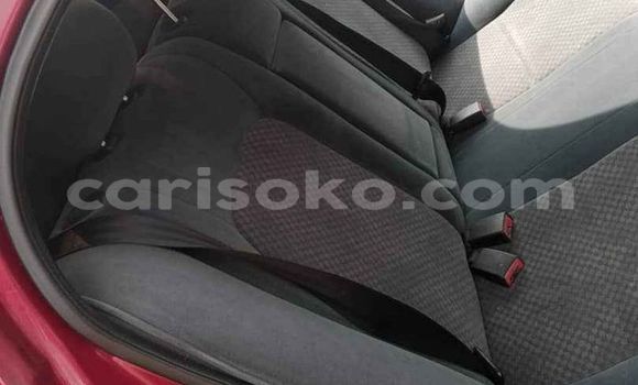 Acheter Occasion Voiture Toyota Avensis Rouge à Kigali, Rwanda Acheter Occasion Voiture Toyota Avensis Rouge à Kigali, Rwanda