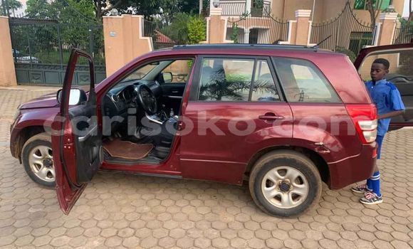 Acheter Occasion Voiture Suzuki Grand Vitara Rouge à Kigali, Rwanda Acheter Occasion Voiture Suzuki Grand Vitara Rouge à Kigali, Rwanda