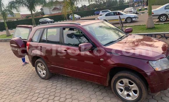 Acheter Occasion Voiture Suzuki Grand Vitara Rouge à Kigali, Rwanda Acheter Occasion Voiture Suzuki Grand Vitara Rouge à Kigali, Rwanda