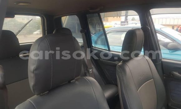 Acheter Occasion Voiture Toyota RAV4 Gris à Kigali, Rwanda Acheter Occasion Voiture Toyota RAV4 Gris à Kigali, Rwanda