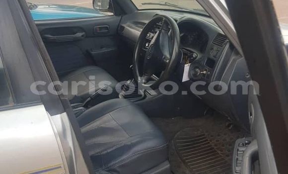 Acheter Occasion Voiture Toyota RAV4 Gris à Kigali, Rwanda Acheter Occasion Voiture Toyota RAV4 Gris à Kigali, Rwanda