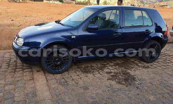 Acheter Occasion Voiture Volkswagen Golf Bleu à Kigali, Rwanda Acheter Occasion Voiture Volkswagen Golf Bleu à Kigali, Rwanda
