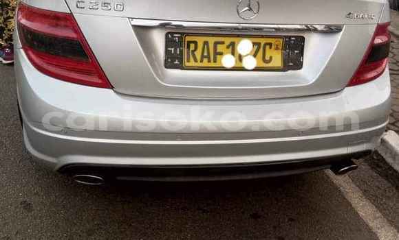 Acheter Occasion Voiture Mercedes-Benz C–Class Gris à Kigali, Rwanda Acheter Occasion Voiture Mercedes-Benz C–Class Gris à Kigali, Rwanda