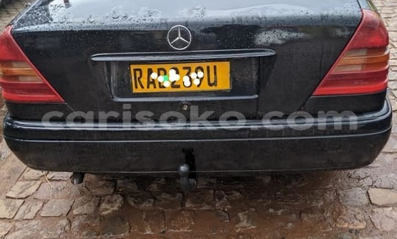 Acheter Occasion Voiture Mercedes-Benz C–Class Noir à Kigali, Rwanda Acheter Occasion Voiture Mercedes-Benz C–Class Noir à Kigali, Rwanda