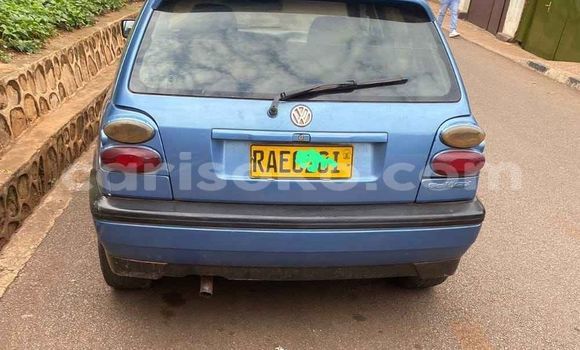 Acheter Occasion Voiture Volkswagen Golf Bleu à Kigali, Rwanda Acheter Occasion Voiture Volkswagen Golf Bleu à Kigali, Rwanda
