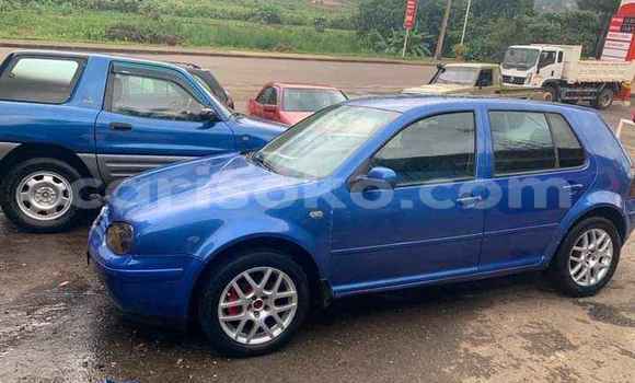Acheter Occasion Voiture Volkswagen Golf Bleu à Kigali, Rwanda Acheter Occasion Voiture Volkswagen Golf Bleu à Kigali, Rwanda