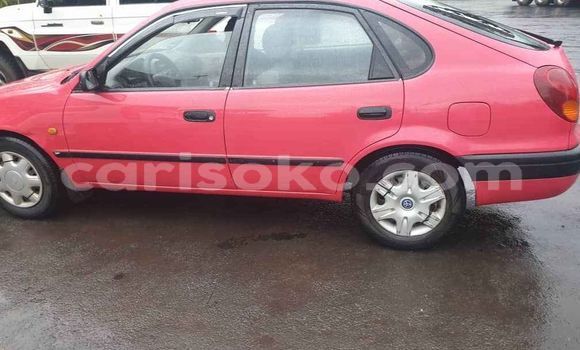 Acheter Occasion Voiture Toyota Corolla Rouge à Kigali, Rwanda Acheter Occasion Voiture Toyota Corolla Rouge à Kigali, Rwanda