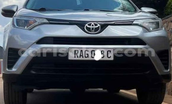 Acheter Occasion Voiture Toyota RAV4 Gris à Kigali, Rwanda Acheter Occasion Voiture Toyota RAV4 Gris à Kigali, Rwanda