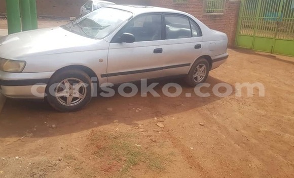 Sayi Na hannu Toyota Carina Gris Mota in Kigali a Rwanda Sayi Na hannu Toyota Carina Gris Mota in Kigali a Rwanda