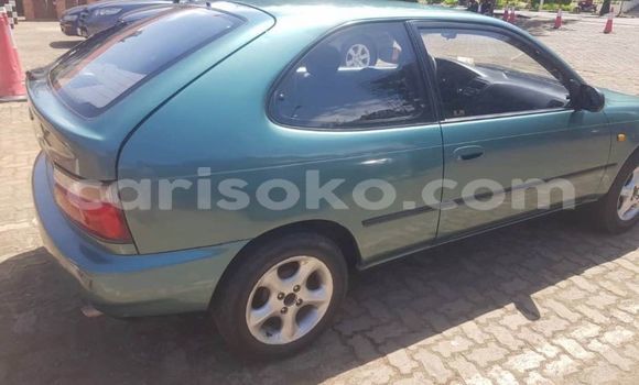 Acheter Occasion Voiture Toyota Corolla Bleu à Kigali, Rwanda Acheter Occasion Voiture Toyota Corolla Bleu à Kigali, Rwanda