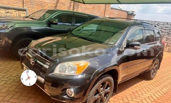Acheter Occasion Voiture Toyota RAV4 Noir à Kigali, Rwanda Acheter Occasion Voiture Toyota RAV4 Noir à Kigali, Rwanda