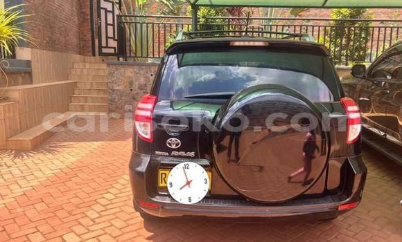 Acheter Occasion Voiture Toyota RAV4 Noir à Kigali, Rwanda Acheter Occasion Voiture Toyota RAV4 Noir à Kigali, Rwanda