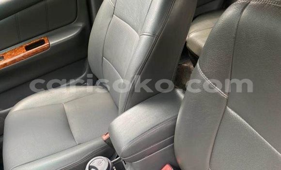 Acheter Occasion Voiture Toyota Corolla Gris à Kigali, Rwanda Acheter Occasion Voiture Toyota Corolla Gris à Kigali, Rwanda