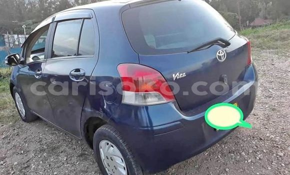 Acheter Occasion Voiture Toyota Vitz Bleu à Kigali, Rwanda Acheter Occasion Voiture Toyota Vitz Bleu à Kigali, Rwanda