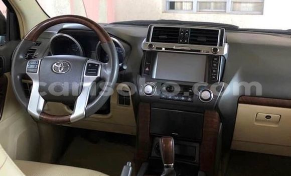 Acheter Occasion Voiture Toyota Land Cruiser Noir à Kigali, Rwanda Acheter Occasion Voiture Toyota Land Cruiser Noir à Kigali, Rwanda