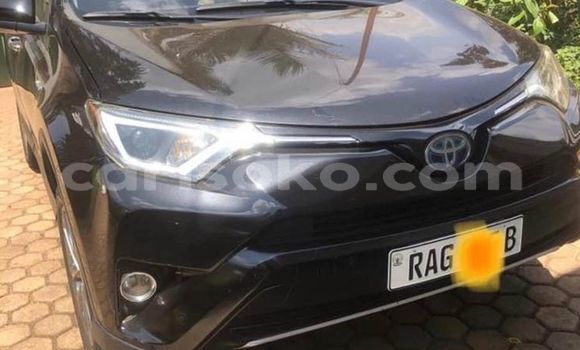 Acheter Occasion Voiture Toyota RAV4 Noir à Kigali, Rwanda Acheter Occasion Voiture Toyota RAV4 Noir à Kigali, Rwanda