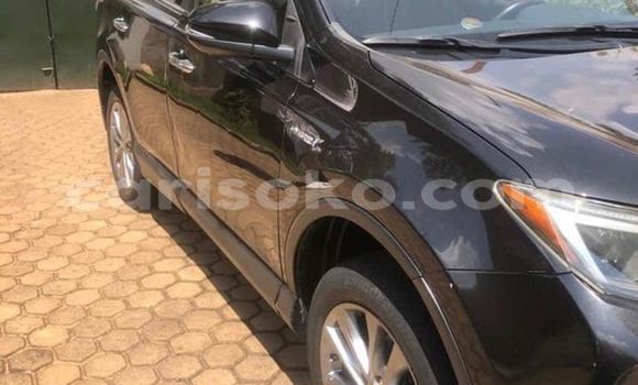 Acheter Occasion Voiture Toyota RAV4 Noir à Kigali, Rwanda Acheter Occasion Voiture Toyota RAV4 Noir à Kigali, Rwanda