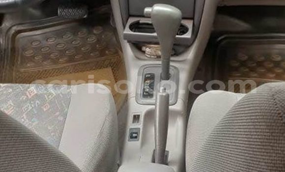 Acheter Occasion Voiture Toyota Corolla Bleu à Kigali, Rwanda Acheter Occasion Voiture Toyota Corolla Bleu à Kigali, Rwanda