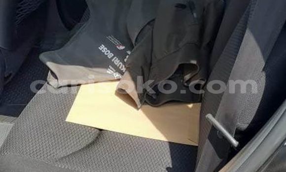 Acheter Occasion Voiture Toyota RAV4 Noir à Kigali, Rwanda Acheter Occasion Voiture Toyota RAV4 Noir à Kigali, Rwanda