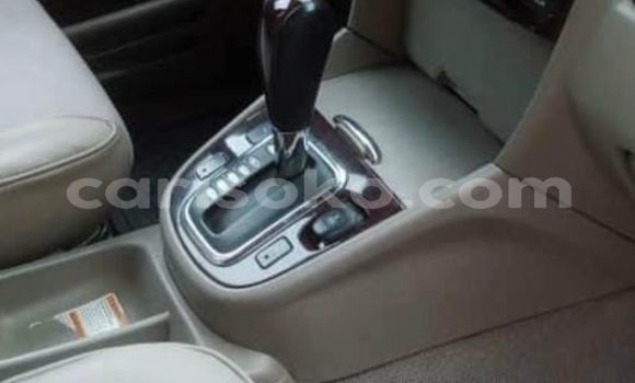 Acheter Occasion Voiture Suzuki Grand Vitara Gris à Kigali, Rwanda Acheter Occasion Voiture Suzuki Grand Vitara Gris à Kigali, Rwanda