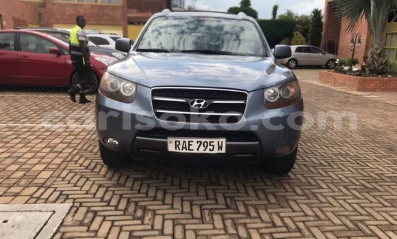 Acheter Occasion Voiture Hyundai Santa Fe Bleu à Kigali, Rwanda Acheter Occasion Voiture Hyundai Santa Fe Bleu à Kigali, Rwanda