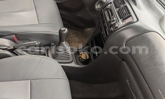 Sayi Na hannu Toyota Corolla Vert Mota in Kigali a Rwanda Sayi Na hannu Toyota Corolla Vert Mota in Kigali a Rwanda