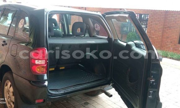 Acheter Occasion Voiture Toyota RAV4 Noir à Kigali, Rwanda Acheter Occasion Voiture Toyota RAV4 Noir à Kigali, Rwanda