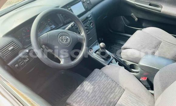 Acheter Occasion Voiture Toyota Corolla Gris à Kigali, Rwanda Acheter Occasion Voiture Toyota Corolla Gris à Kigali, Rwanda