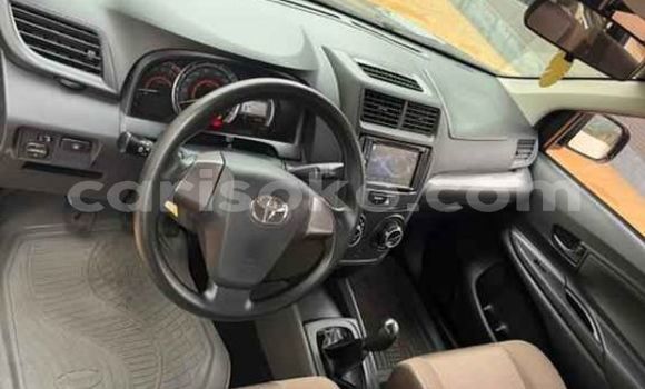 Sayi Na hannu Toyota Avanza Noir Mota in Kigali a Rwanda Sayi Na hannu Toyota Avanza Noir Mota in Kigali a Rwanda