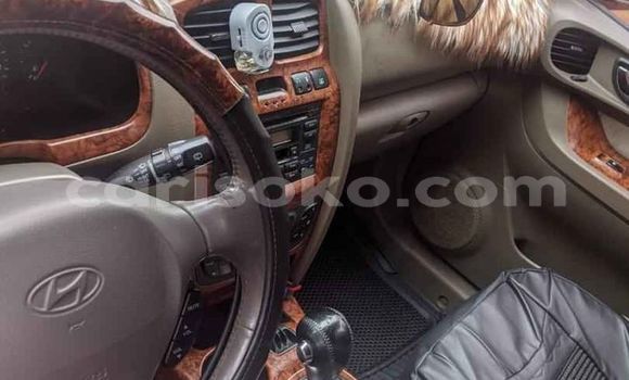 Sayi Na hannu Hyundai Santa Fe Marron Mota in Kigali a Rwanda Sayi Na hannu Hyundai Santa Fe Marron Mota in Kigali a Rwanda