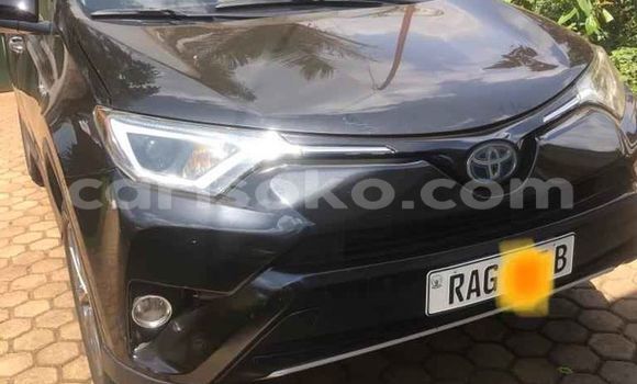 Acheter Occasion Voiture Toyota RAV4 Noir à Kigali, Rwanda Acheter Occasion Voiture Toyota RAV4 Noir à Kigali, Rwanda