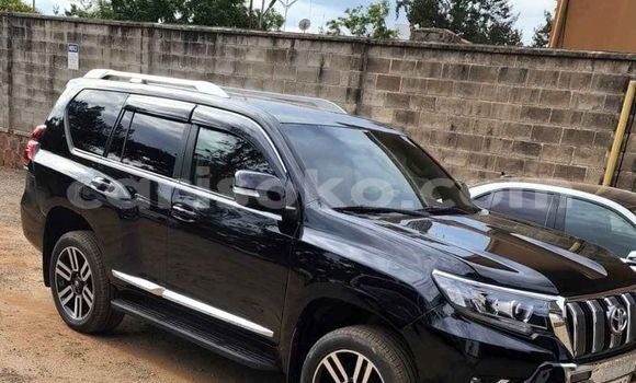 Acheter Occasion Voiture Toyota Land Cruiser Noir à Kigali, Rwanda Acheter Occasion Voiture Toyota Land Cruiser Noir à Kigali, Rwanda