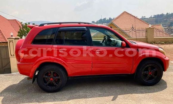 Acheter Occasion Voiture Toyota RAV4 Rouge à Kigali, Rwanda Acheter Occasion Voiture Toyota RAV4 Rouge à Kigali, Rwanda