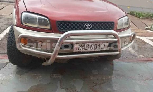 Sayi Na hannu Toyota RAV4 Rouge Mota in Kigali a Rwanda Sayi Na hannu Toyota RAV4 Rouge Mota in Kigali a Rwanda