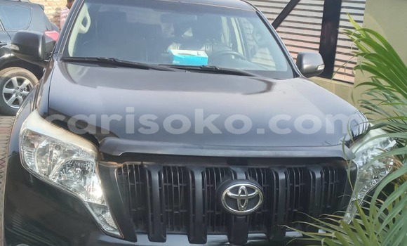 Acheter Occasion Voiture Toyota Land Cruiser Noir à Kigali, Rwanda Acheter Occasion Voiture Toyota Land Cruiser Noir à Kigali, Rwanda