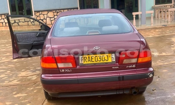 Acheter Occasion Voiture Toyota Carina E Rouge à Kigali, Rwanda Acheter Occasion Voiture Toyota Carina E Rouge à Kigali, Rwanda